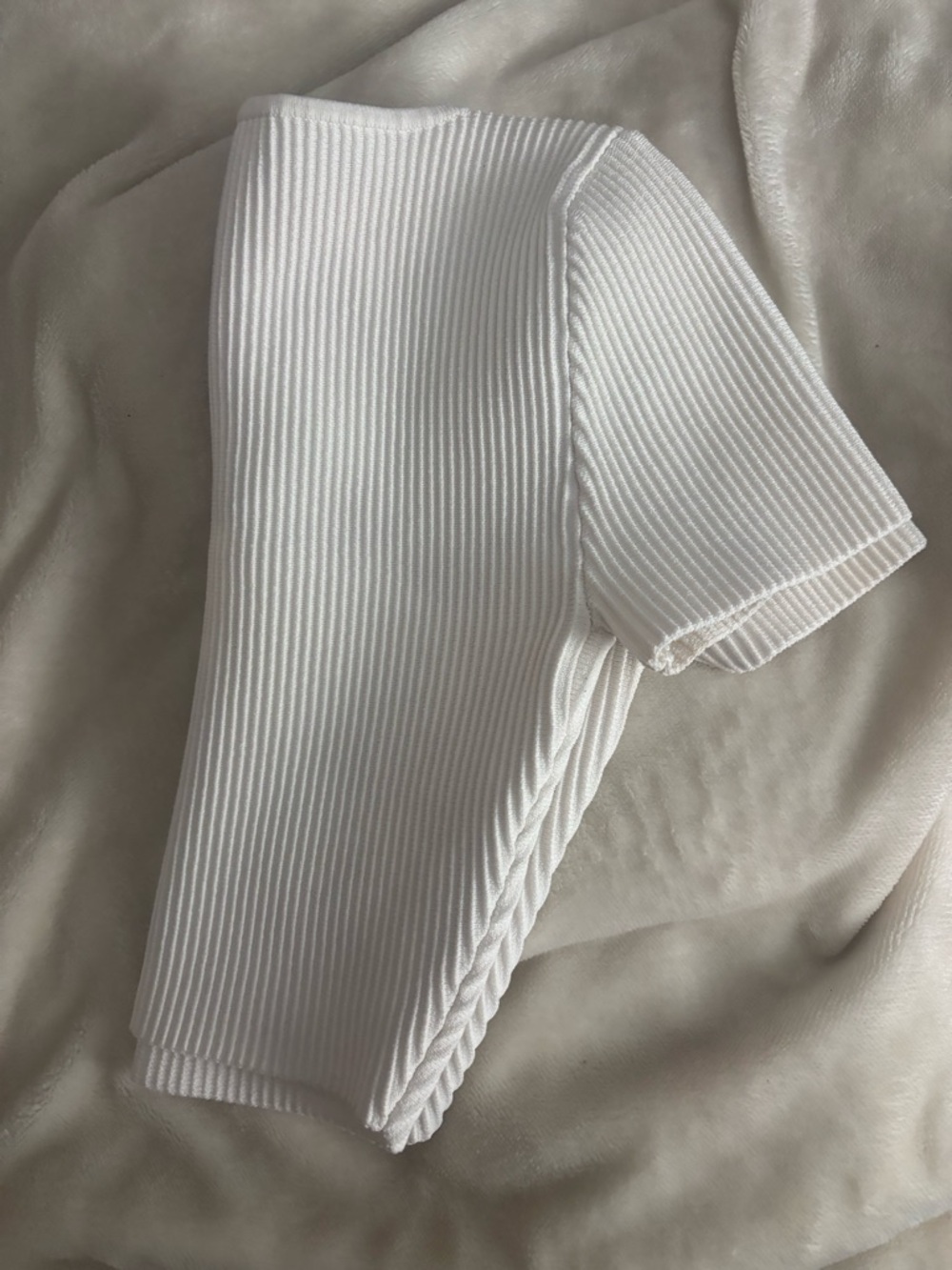 Aritzia Babaton top - Picture 4 of 5
